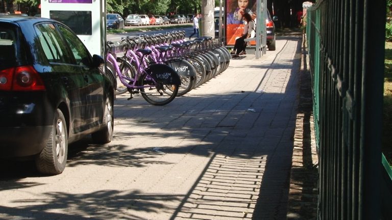 Primarul Robu îndeamnă timişorenii să meargă mai mult pe jos sau cu bicicleta, după 15 mai