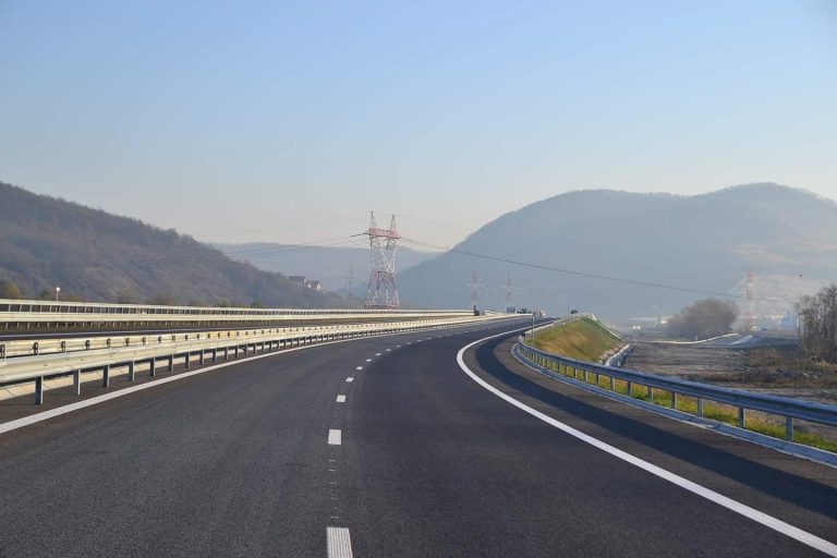 Începe construirea unui lot important de autostradă pentru vestul țării