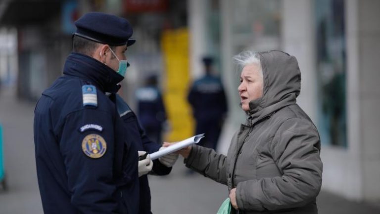 38 de răspunsuri la întrebările românilor despre ce au voie și nu au voie să facă în această perioadă cu restricții de deplasare