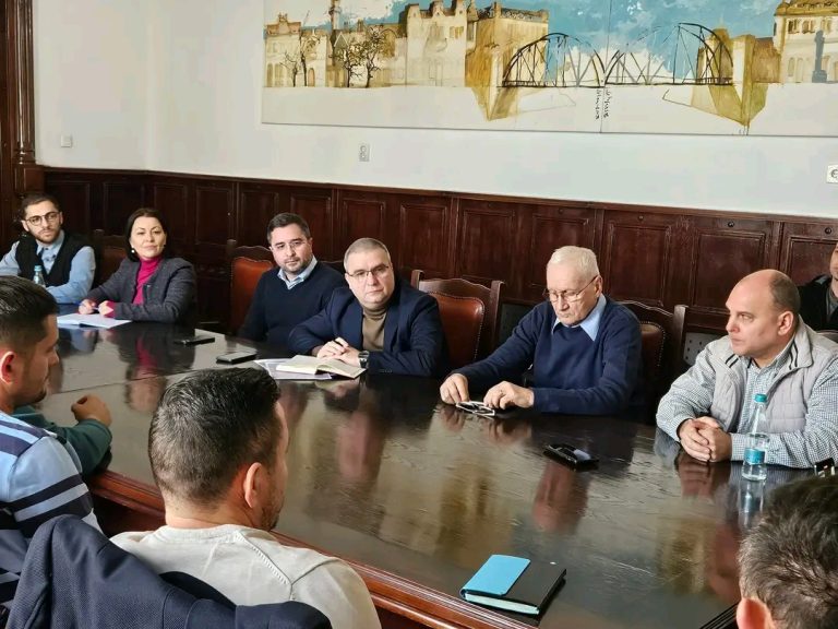 Fermierii și transportatorii din Timis, asigurați de subprefectul Sorin Ionescu că li se vor accepta revendicările