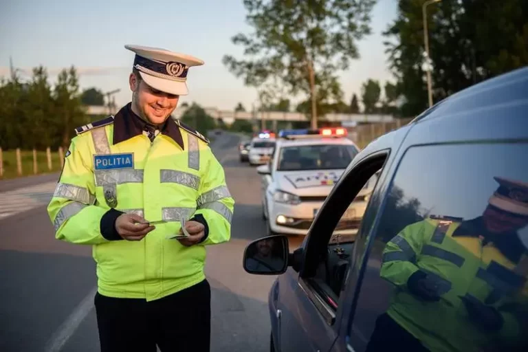 Un bărbat a fost prins conducând fără permis în Fabric