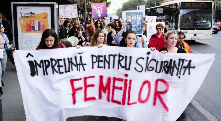 „Împreună pentru siguranța femeilor”, marșul anunal care militează pentru stoparea violenței de gen, are loc și în Timișoara