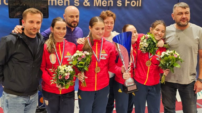 FOTO – VIDEO | Alexandra Adoch, scrimera ACS Floreta Timișoara, locul 1 la Circuitul European al Cadeților, Coupe de Samaria 2024