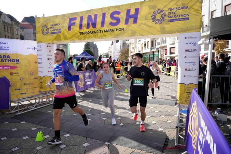 Alergare prin istorie! Aproape 1500 de participanți la Timișoara City  Marathon powered by UPT