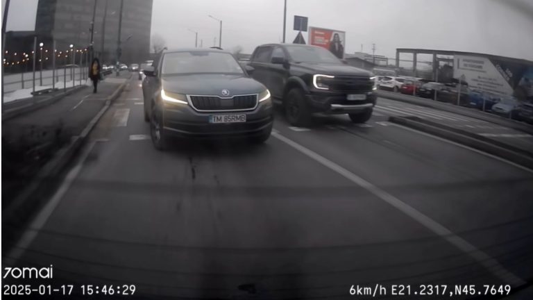 VIDEO | Șoferi agresivi în trafic, trași la răspundere de polițiști, în urma unor imagini apărute în mediul online